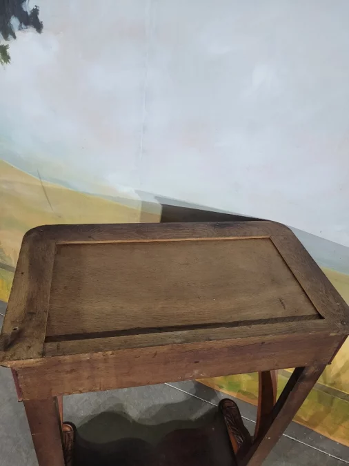 КОНСОЛЬНЫЙ СТОЛ ПЕРИОДА ФРАНЦУЗСКОЙ РЕСТАВРАЦИИ