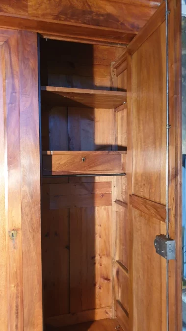 ШКАФ В СТИЛЕ ФРАНЦУЗСКОЙ АМПИРИИ