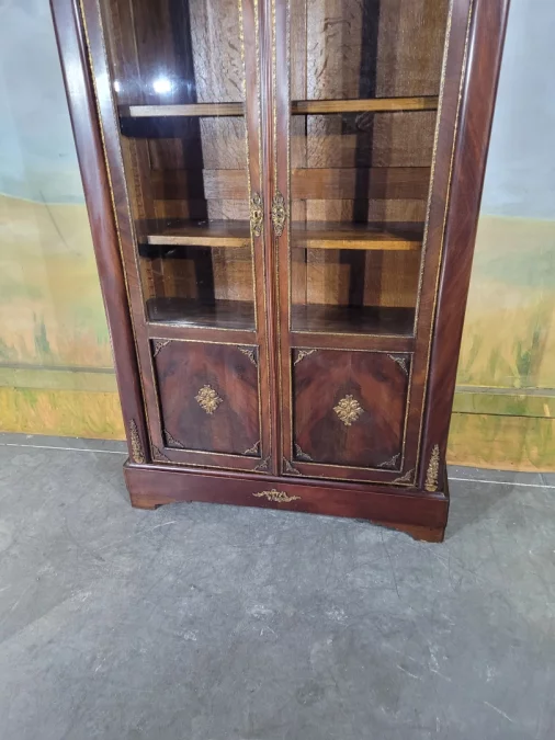 ナポレオン3世時代の本棚