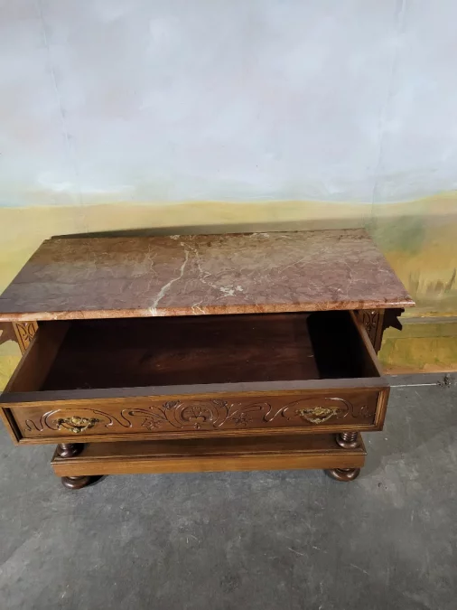 КОНСОЛЬНЫЙ СТОЛ