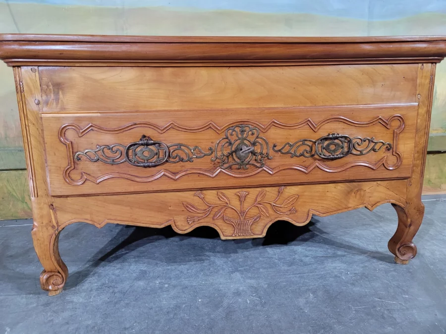 CÓMODAS ESTILO LUIS XV