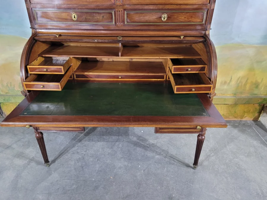 ルイ16世時代の書斎用本棚