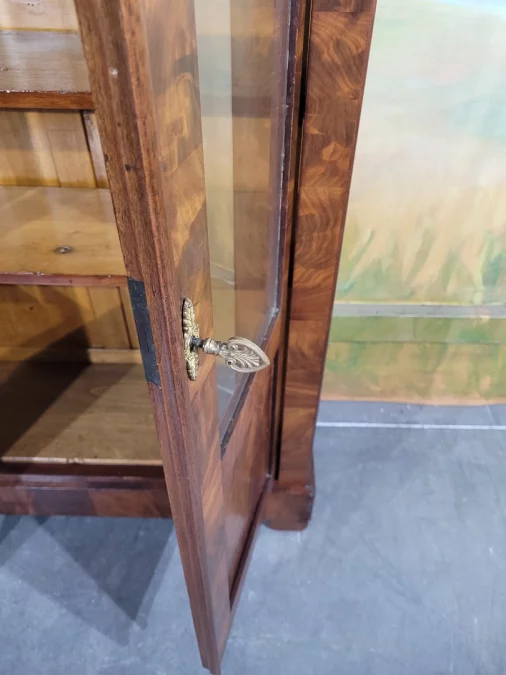 Книжный шкаф периода французской реставрации