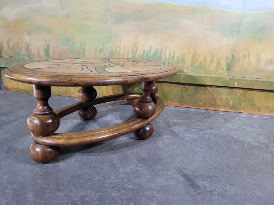 ВИНТАЖНЫЙ СТОЛ