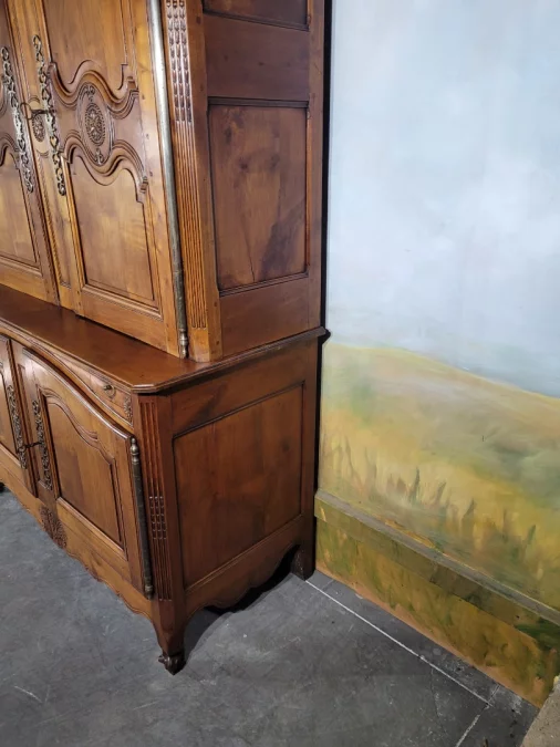 Буфет эпохи Людовика XV