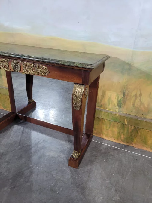 Консольный столик в стиле Наполеона III