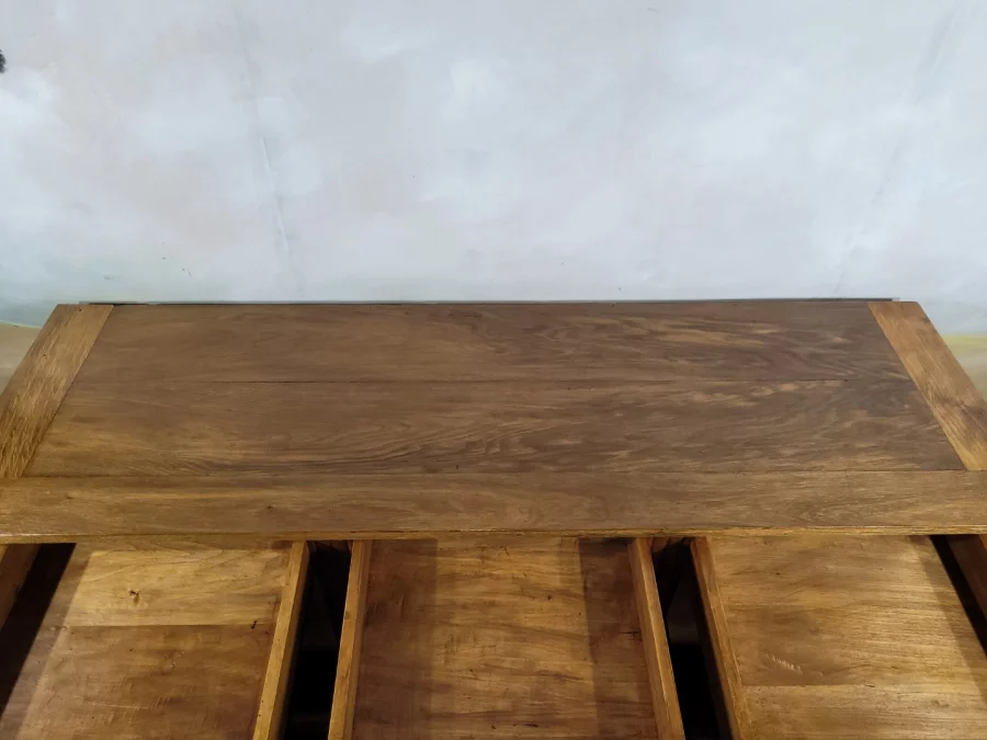 Сервант в стиле ар-деко