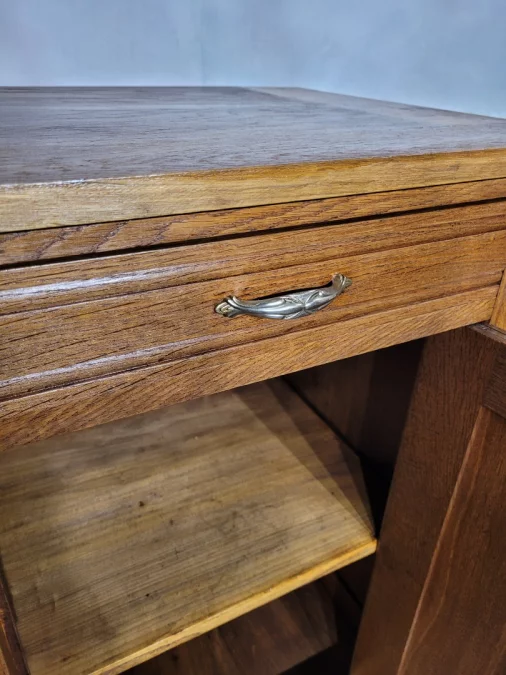 Сервант в стиле ар-деко