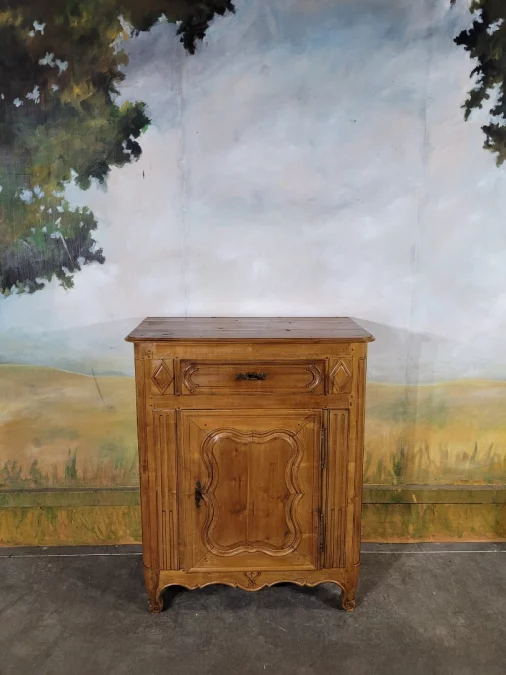 Кондитерский шкаф Людовика XV