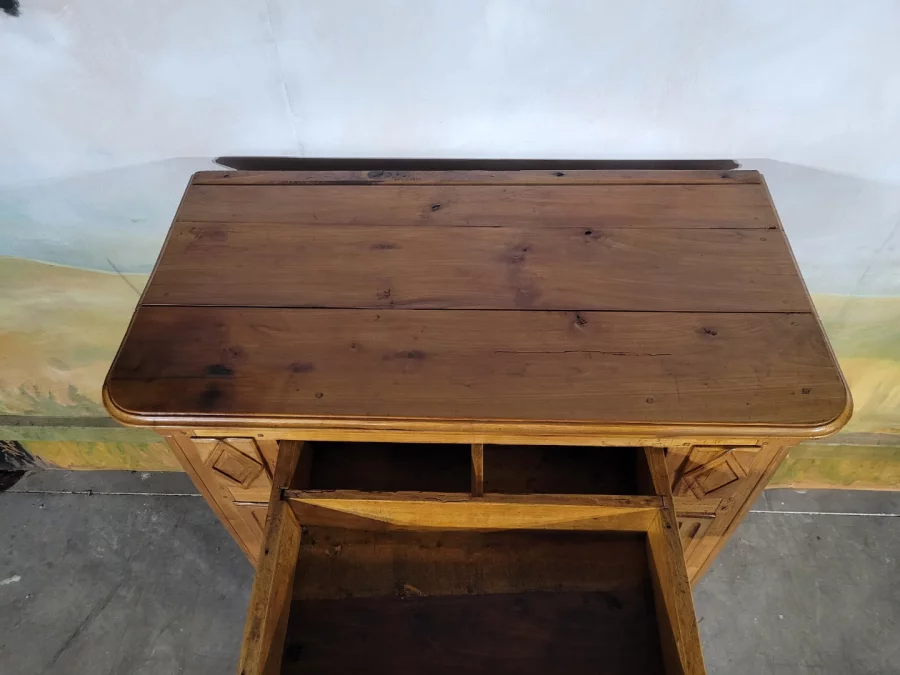 Кондитерский шкаф Людовика XV