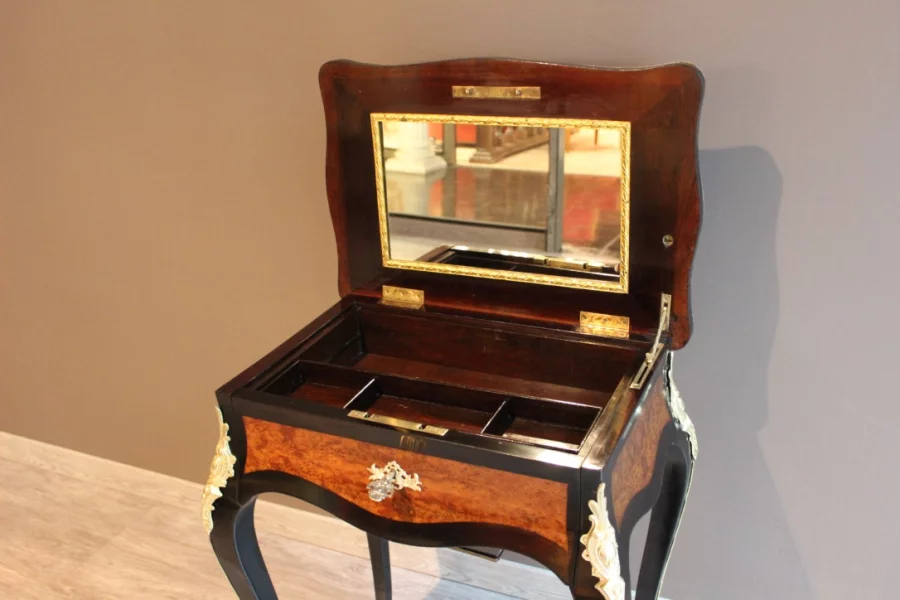 Travailleuse Napoléon III par DIEHL