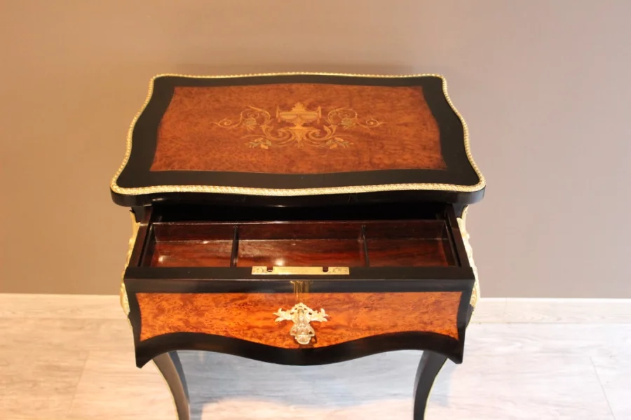 Travailleuse Napoléon III par DIEHL