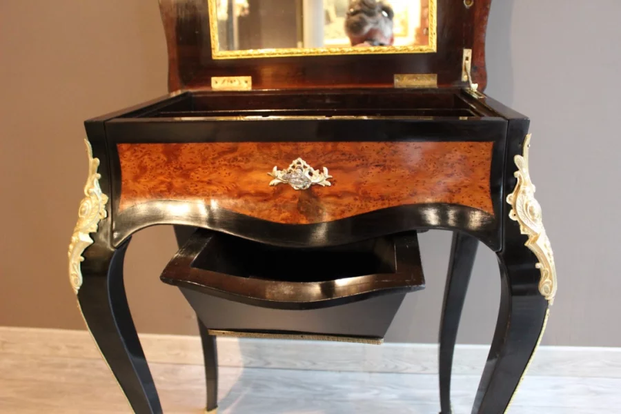 Travailleuse Napoléon III par DIEHL