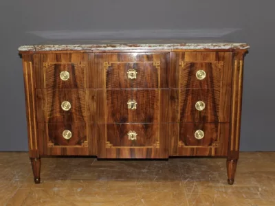 Cofre de dibujantes estilo Luis XVI