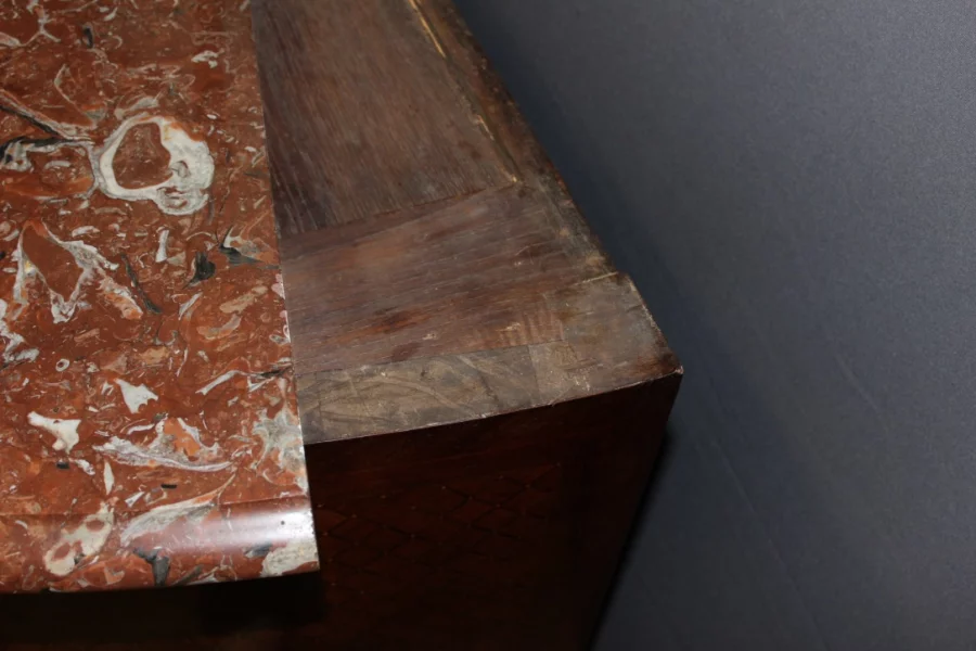 路易十四风格的抽屉