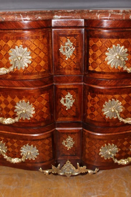 路易十四风格的抽屉