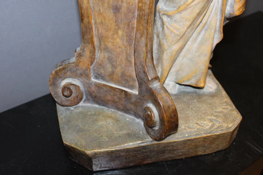 EARTHENWARE STATUETTE