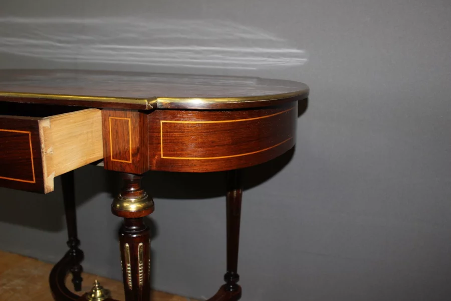 ESCRITORIO ESTILO LUIS XVI