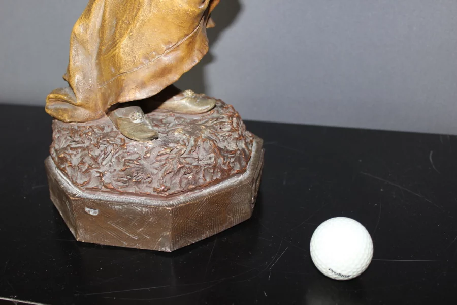 Terre cuite polychrome titrée "Judith " par Goldscheider vers 1900