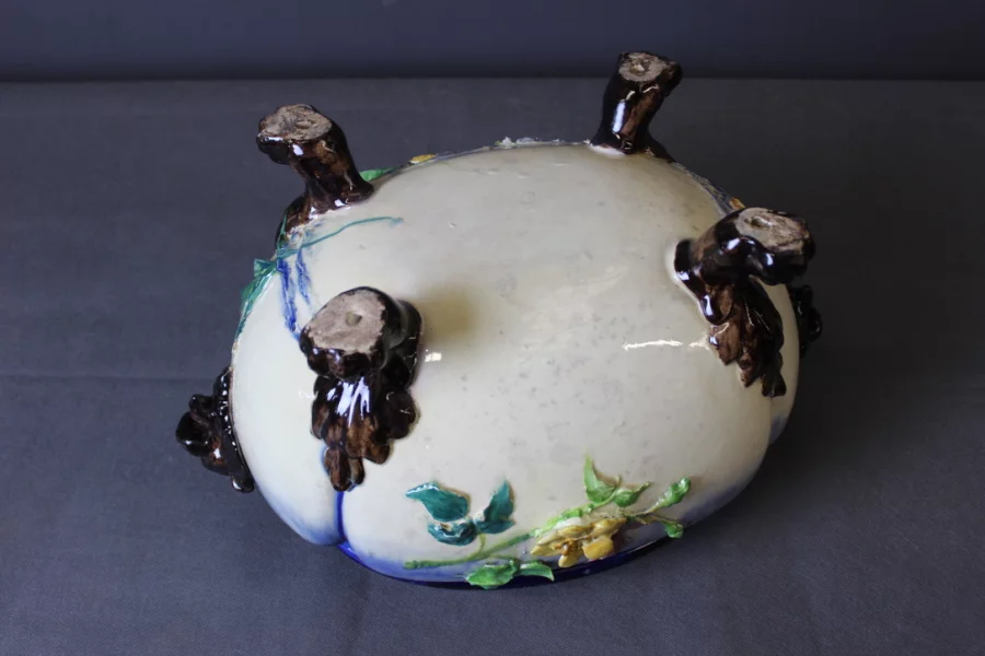 Jardinière En Céramique à Décor d'Oiseaux En Relief Fin XIX