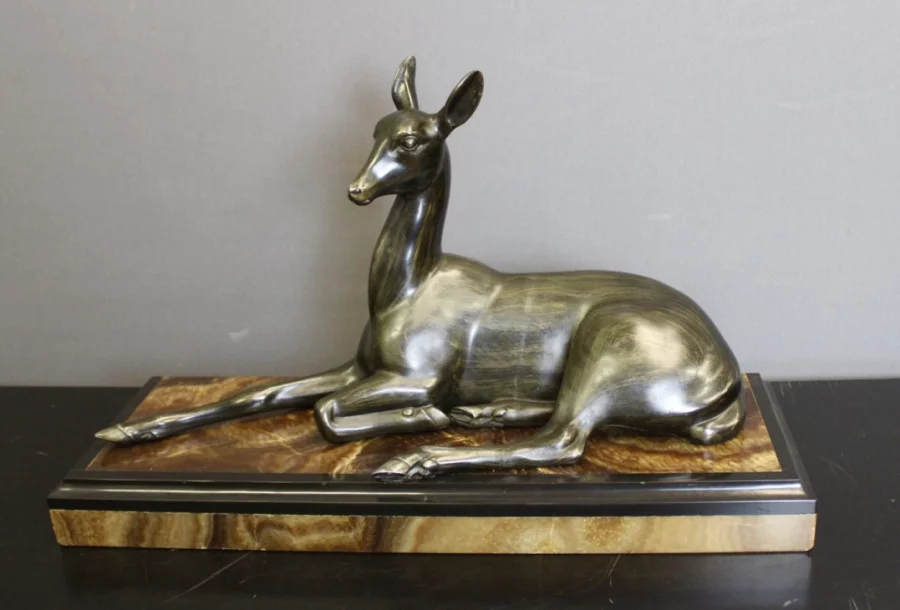 ART DECO PERIODE BEELDHOUWWERK