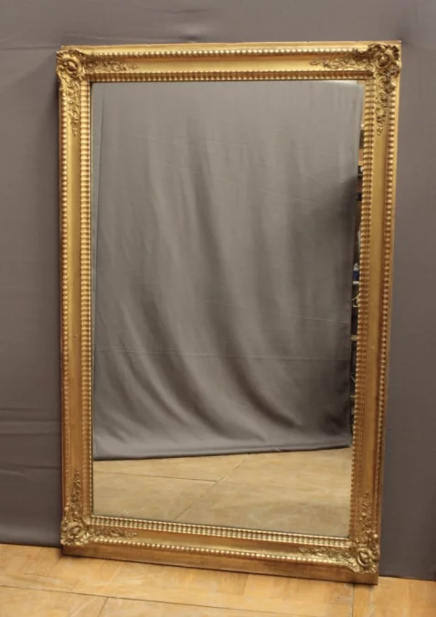 Miroir doré d'époque Restauration XIX