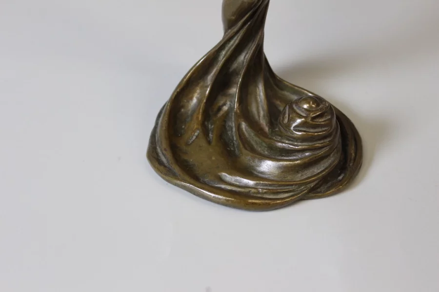Bronze Femme Dansant Art Nouveau Par Heurtebise