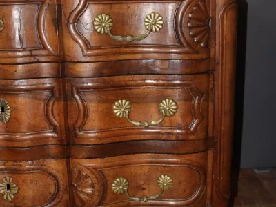 Commode Arbalète Provençale En Noyer XVIII