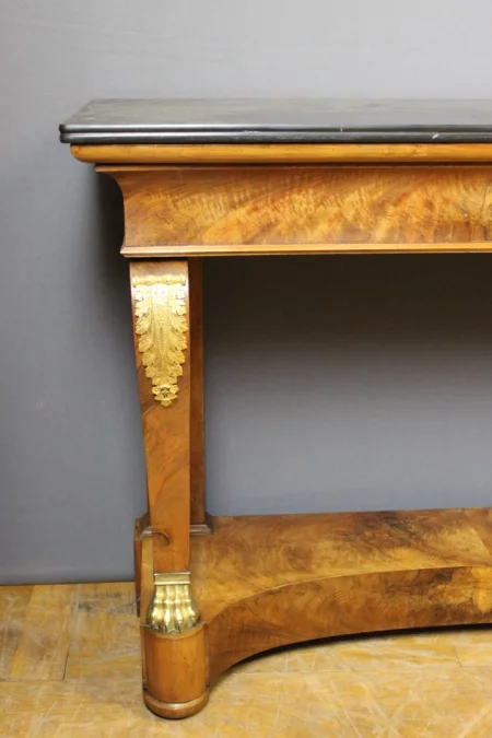 CONSOLETAFEL UIT DE FRANSE RESTAURATIEPERIODE