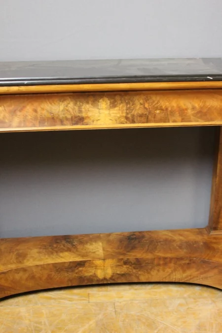 CONSOLETAFEL UIT DE FRANSE RESTAURATIEPERIODE