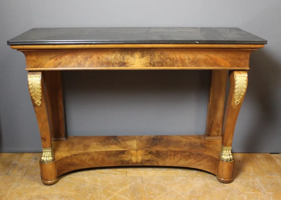 CONSOLETAFEL UIT DE FRANSE RESTAURATIEPERIODE