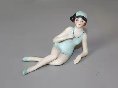 Baigneuse en Porcelaine vers 1920
