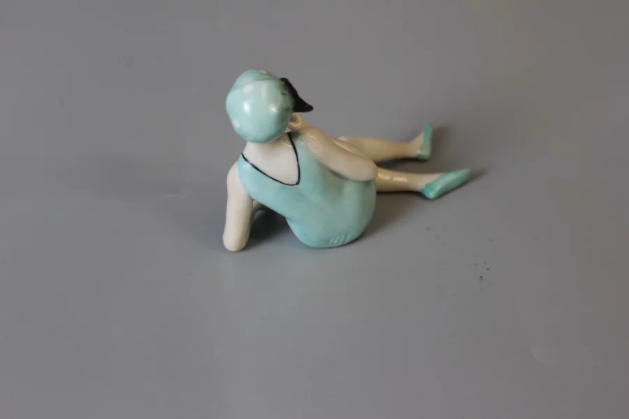 Baigneuse en Porcelaine vers 1920