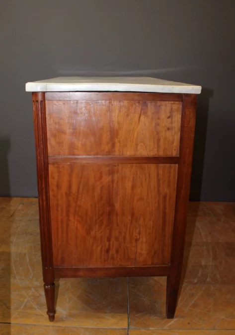 CÓMODA ESTILO LUIS XVI