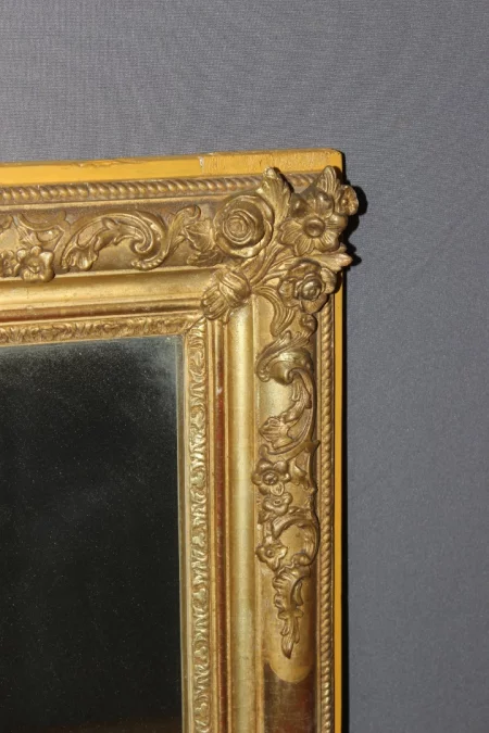 Miroir restauration en stuc doré XIX