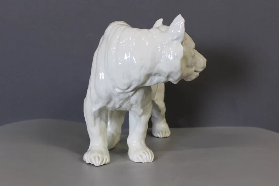 Ours en porcelaine