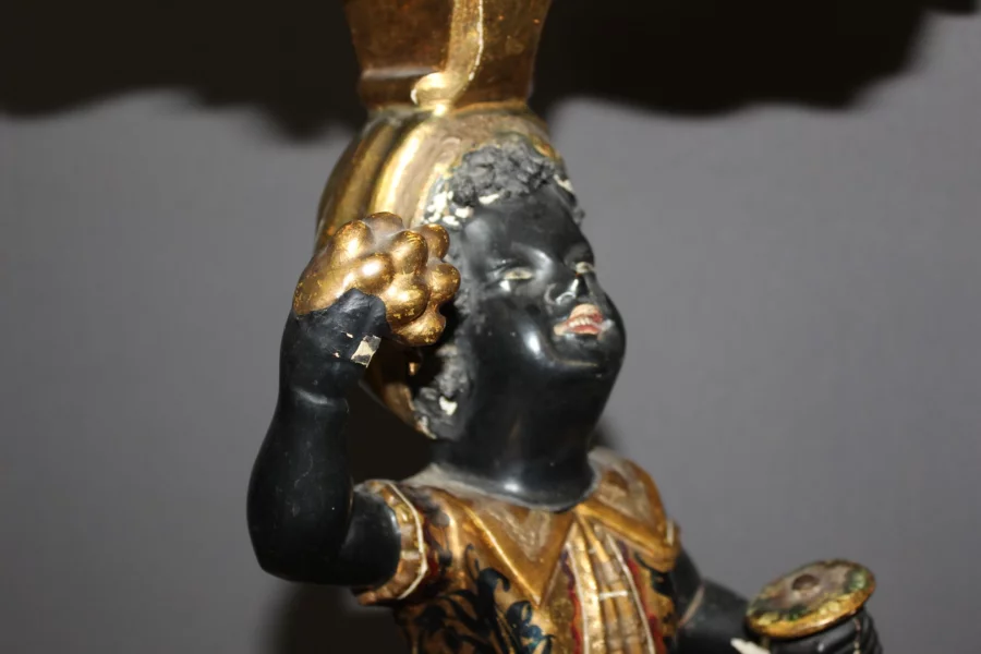 Sellette Vénitienne en bois sculpté et peint , Italie XIX