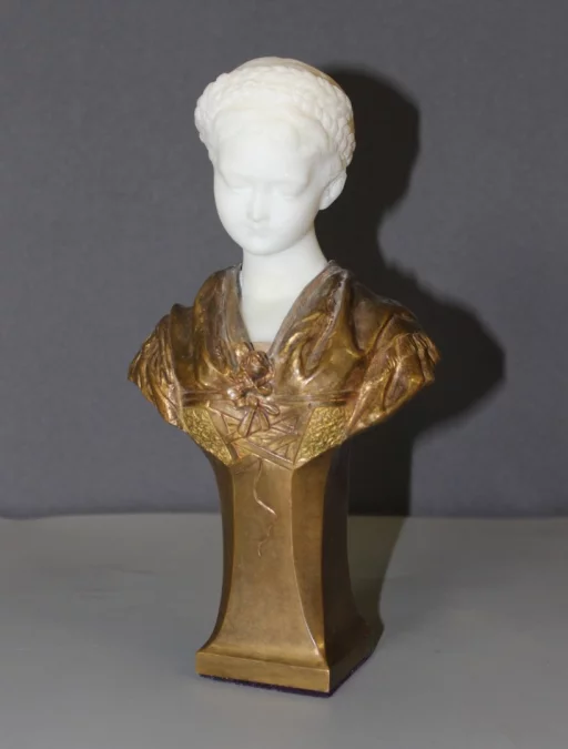BUST signed L. VORDORMAYER