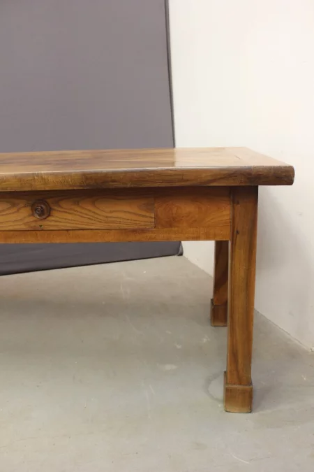 Table de Ferme en noyer 231  cm , XIXe