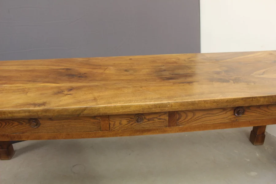 Table de Ferme en noyer 231  cm , XIXe
