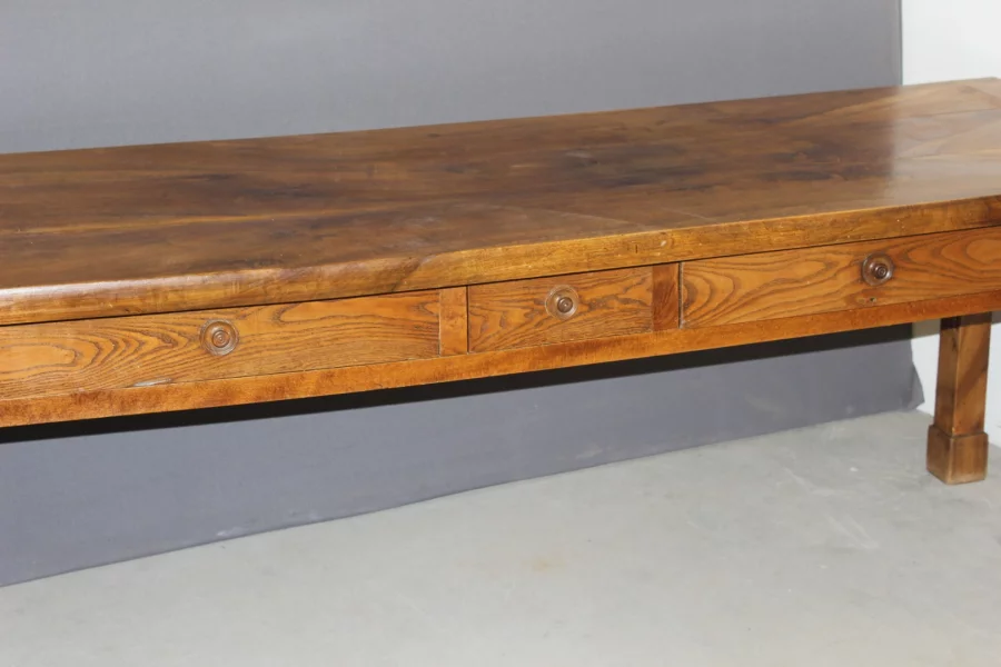 Table de Ferme en noyer 231  cm , XIXe