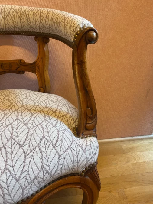 Fauteuil de bureau en noyer