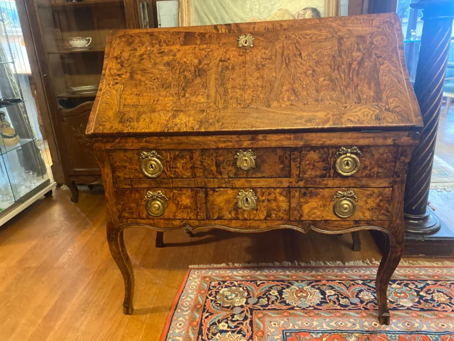 Secrétaire Louis XV