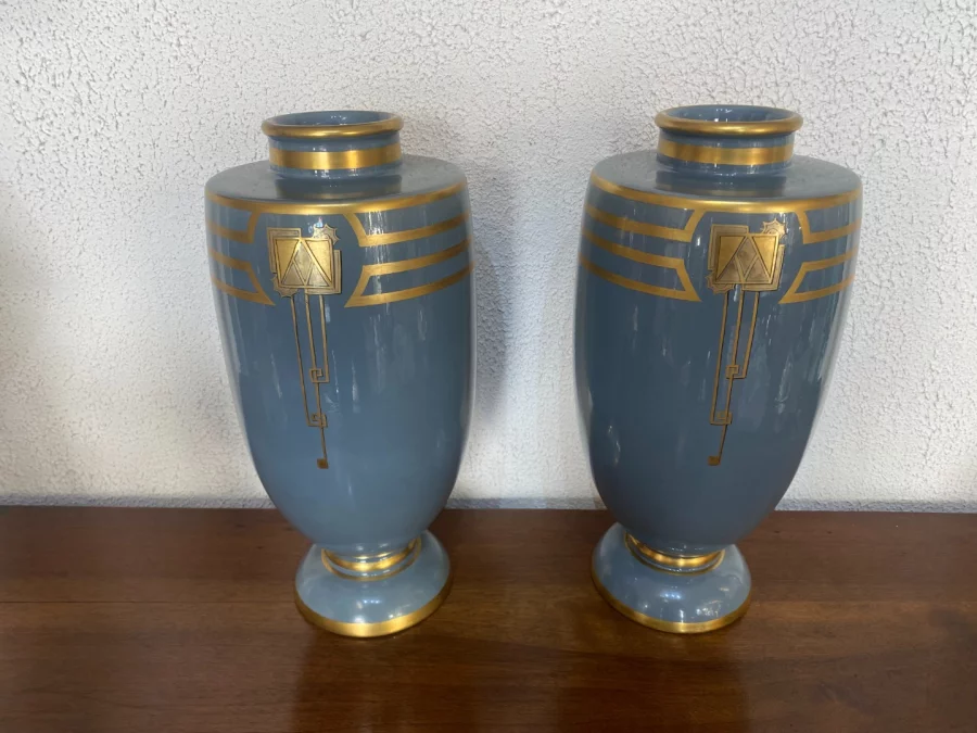 PAR DE JARRONES ART DECO