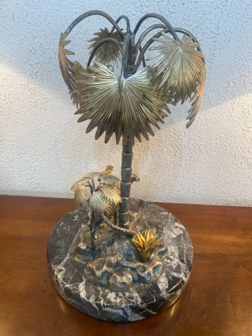 ESCULTURA DE METAL