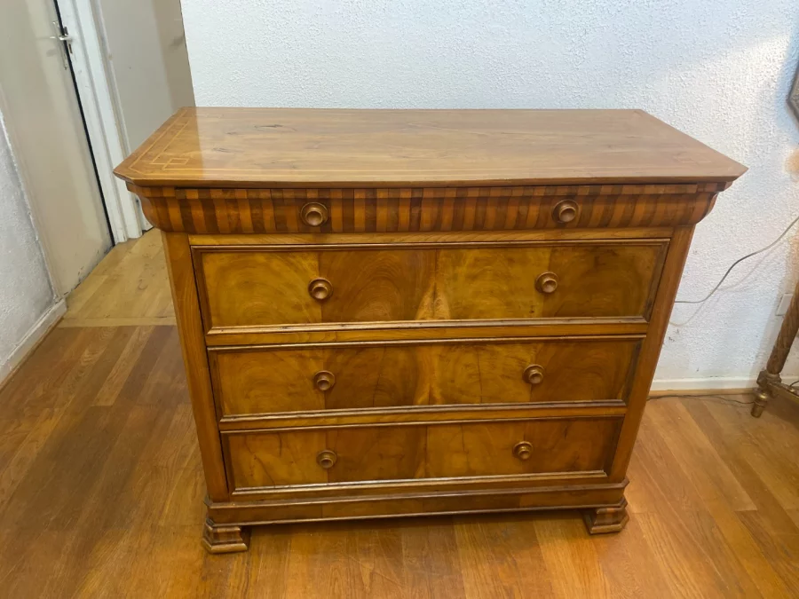 Commode Louis Philippe en merisier