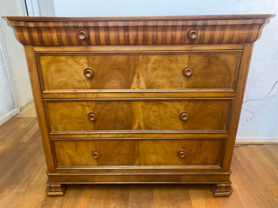 Commode Louis Philippe en merisier