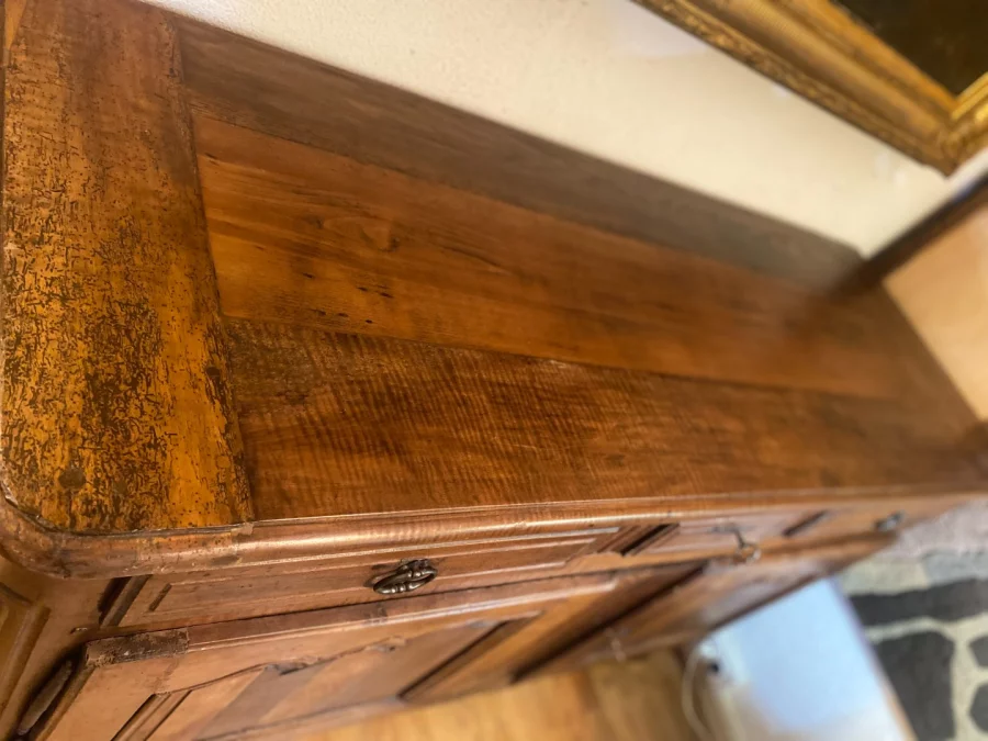 BUFFET IN LOUIS XV-STIJL