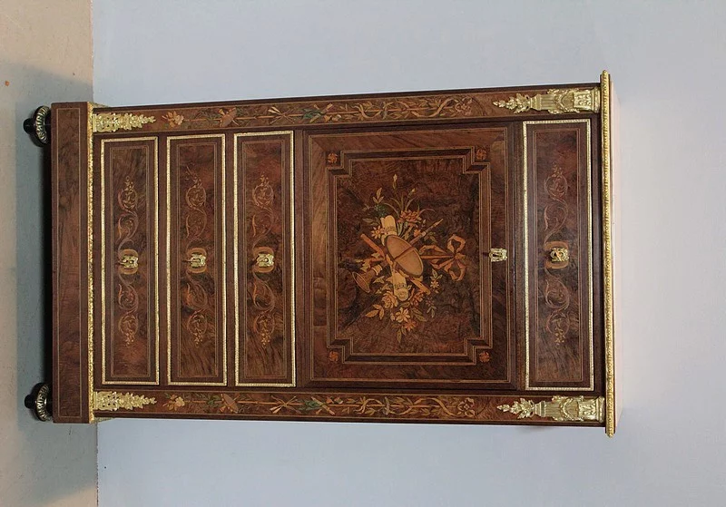 ЛУИ XVI СТИЛЬ СЕКРЕТАРЯ