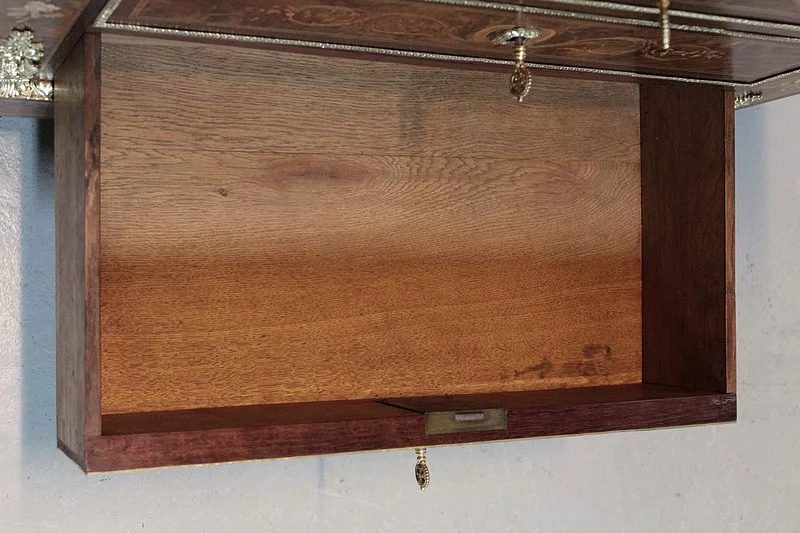 ЛУИ XVI СТИЛЬ СЕКРЕТАРЯ